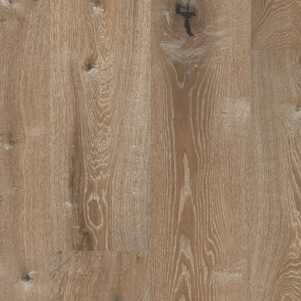 Grande Savoy in Marquis Hardwood