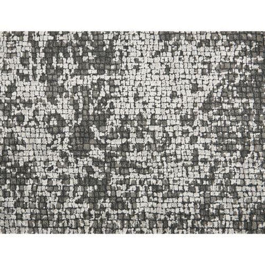 Momentum in Caviar Carpet